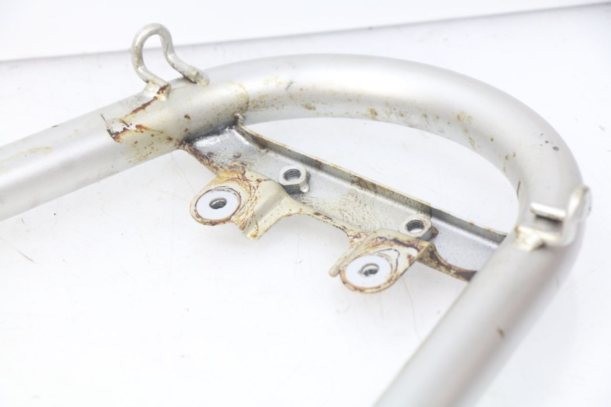 photo de ARCO DO QUADRO TRASEIRO SUZUKI XF FREEWIND 650 (1997 - 2003) - Outro ângulo de visão