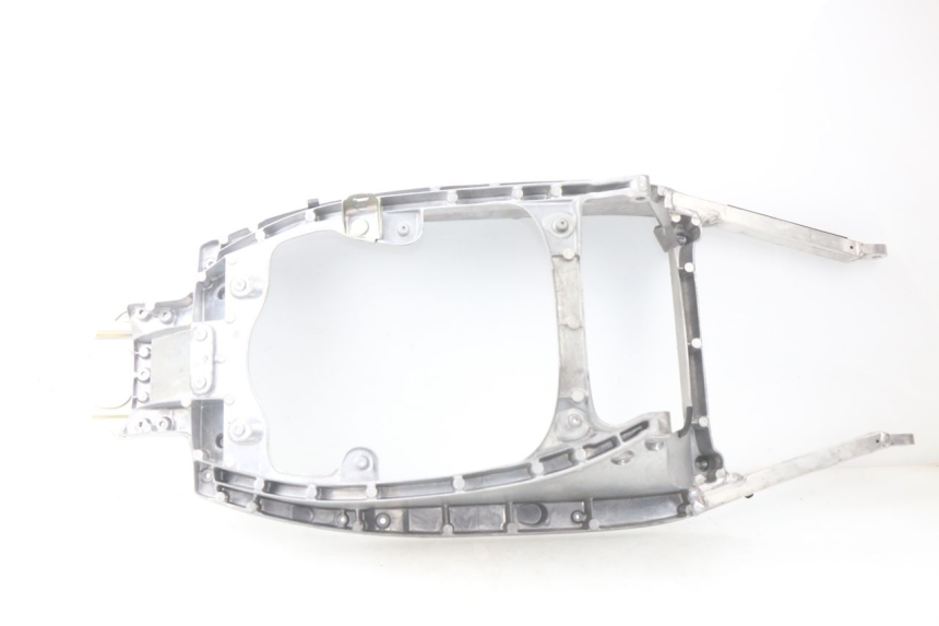 photo de ARCO DO QUADRO TRASEIRO YAMAHA XP T-MAX TMAX 500 (2008 - 2012) - Outro ângulo de visão