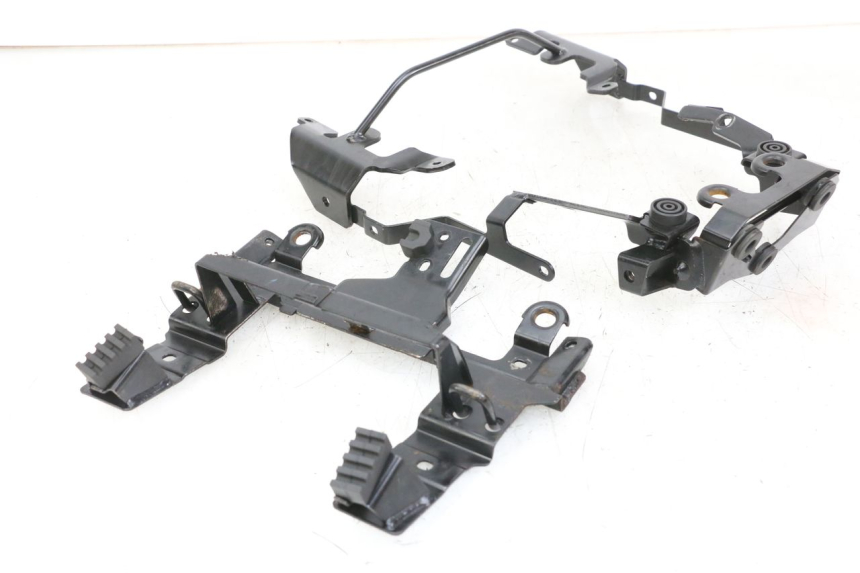 photo de ARCO DO QUADRO TRASEIRO YAMAHA FZ1 FAZER 1000 (2007 - 2009) - Ampliação técnica