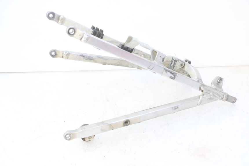 photo de ARCO DO QUADRO TRASEIRO YAMAHA YZ-F YZF 250 (2014 - 2018) - Ampliação técnica