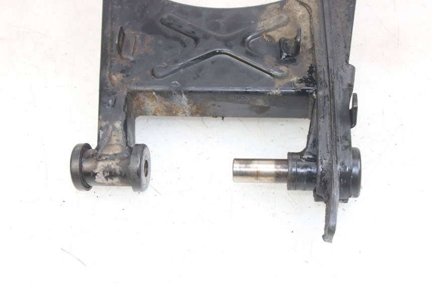 photo de Balança traseira HONDA CA REBEL 125 (1995 - 2001) - Outro ângulo de visão
