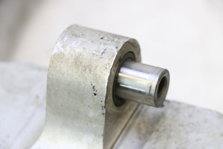 photo de BRAÇO OSCILANTE HONDA CB F HORNET 600 (2005 - 2006) - Zoom do estado de desgaste