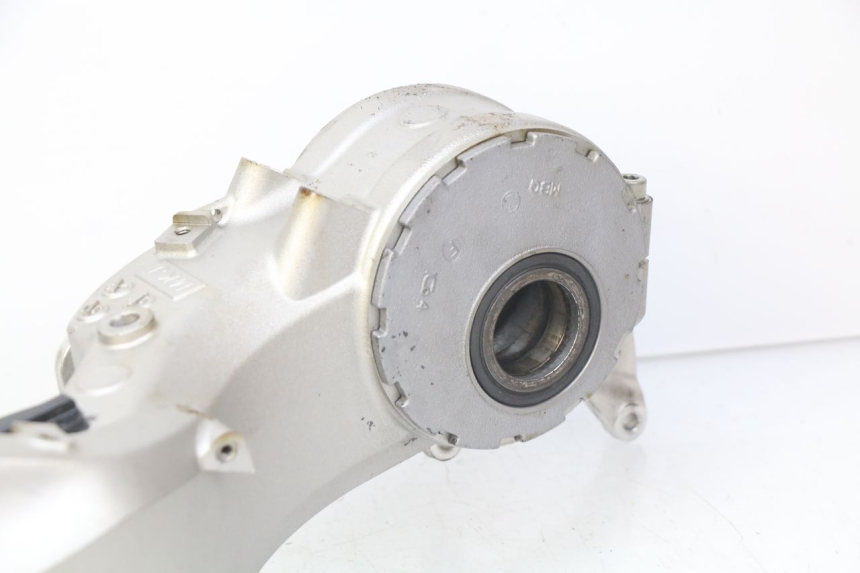 photo de BRAÇO OSCILANTE HONDA CB R 1000 (2018 - 2023) - Detalhe da peça