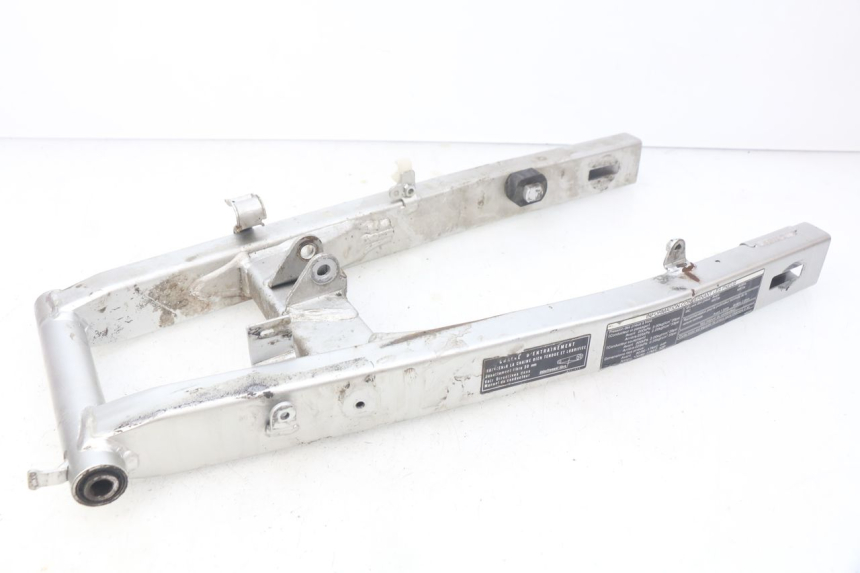 photo de Balança traseira HONDA CBR R 125 (2003 - 2006) - Outro ângulo de visão