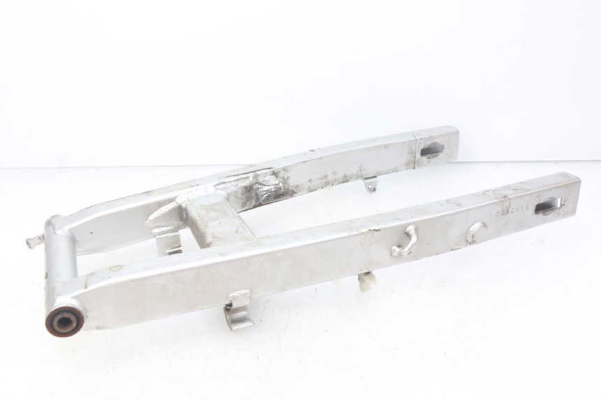 photo de Balança traseira HONDA CBR R 125 (2003 - 2006) - Ampliação técnica