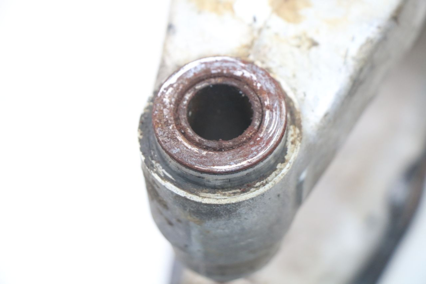 photo de BRAÇO OSCILANTE HONDA CR 125 (1989 - 1991) - Zoom do estado de desgaste