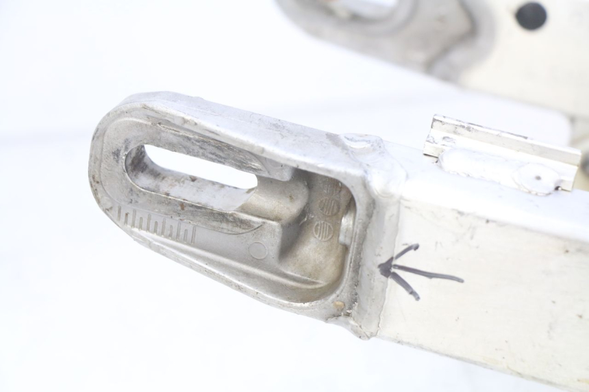 photo de BRAÇO OSCILANTE HONDA CR 80 (2001 - 2003) - Detalhes característicos