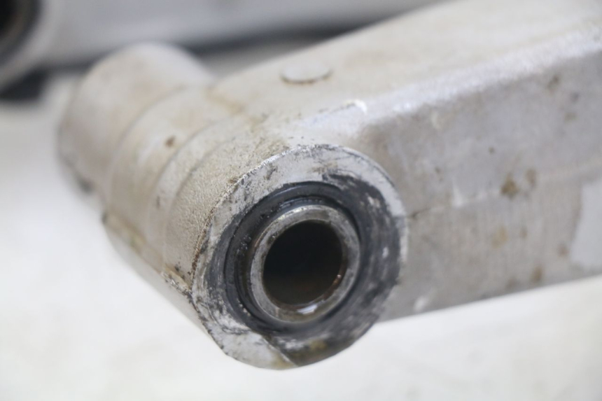 photo de BRAÇO OSCILANTE HONDA CR 80 (2001 - 2003) - Outro ângulo de visão