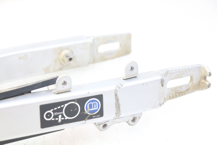 photo de BRAÇO OSCILANTE HONDA CRF CR-F 125 (2022 - 2023) - Detalhes característicos