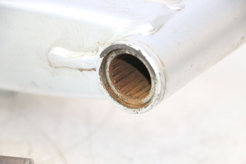 photo de BRAÇO OSCILANTE HONDA CRF CR-F 125 (2020 - 2021) - Pontos de fixação