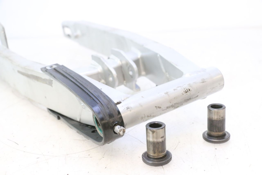 photo de BRAÇO OSCILANTE HM HONDA CRM DERAPAGE RR 50 (2006 - 2017) - Estado da superfície