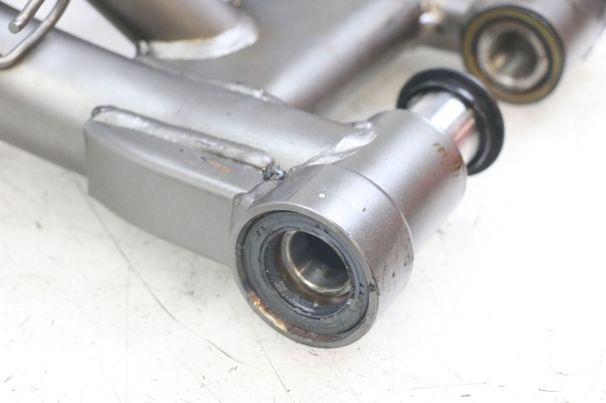 photo de BRAÇO OSCILANTE KAWASAKI ER-6 ER6 N 650 (2012 - 2016) - Outro ângulo de visão