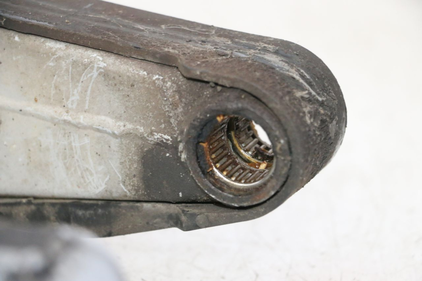 photo de BRAÇO OSCILANTE APRILIA ETX 125 (1998 - 2002) - Detalhe da peça