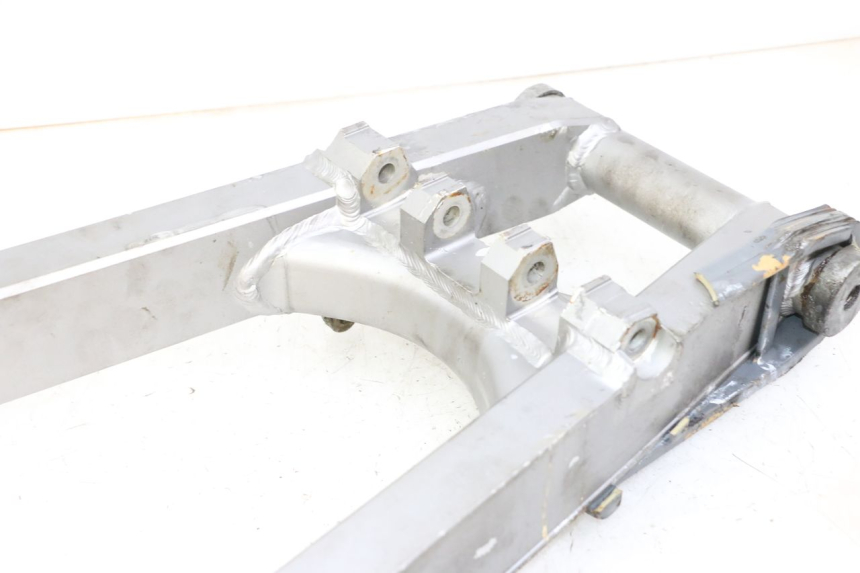 photo de BRAÇO OSCILANTE YAMAHA FJ 36Y 1100 (1984 - 1985) - Detalhe da peça