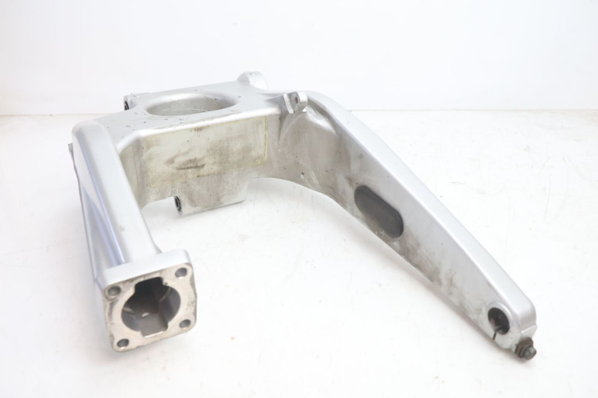 photo de BRAÇO OSCILANTE YAMAHA FJR 1300 (2001 - 2005) - Pontos de fixação