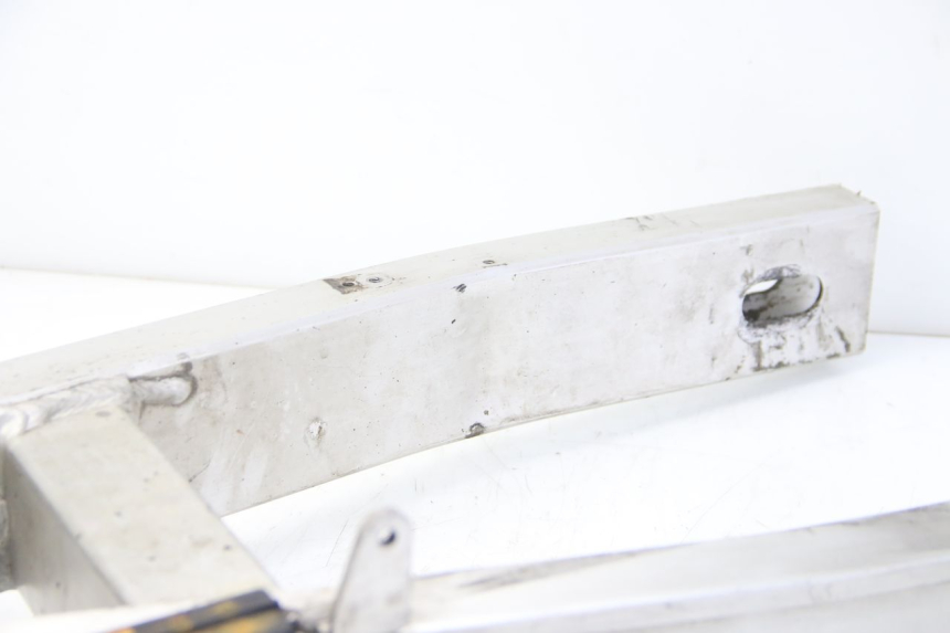 photo de BRAÇO OSCILANTE YAMAHA FZS FAZER 600 (2001 - 2003) - Outro ângulo de visão