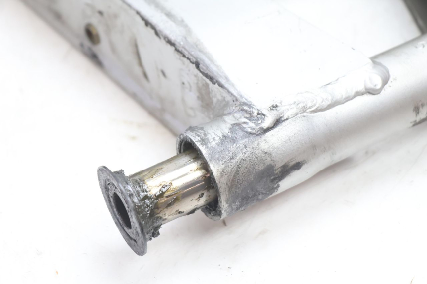 photo de BRAÇO OSCILANTE KAWASAKI GPX F ZX750F 750 (1986 - 1990) - Vista geral