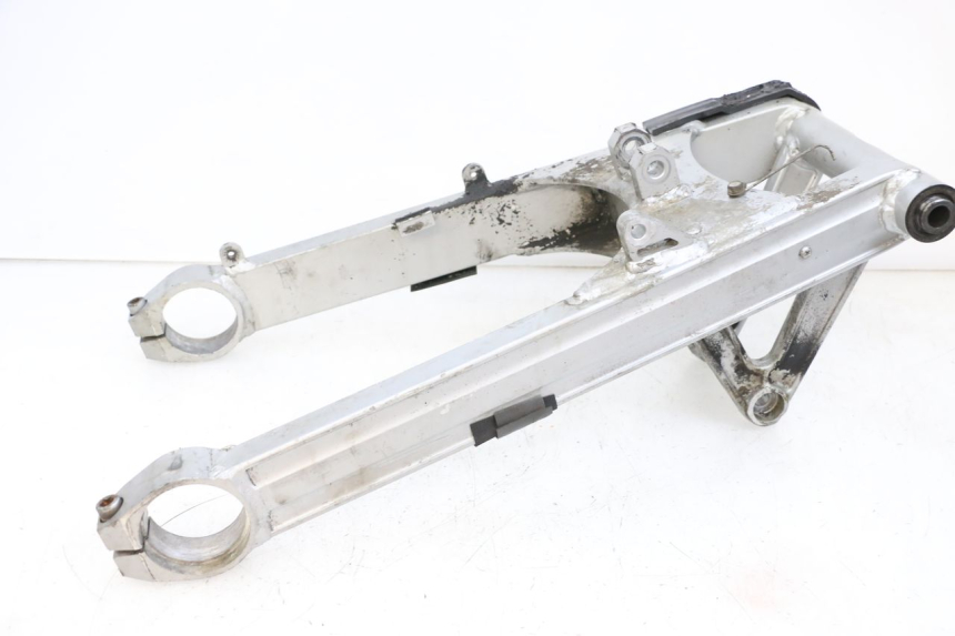 photo de BRAÇO OSCILANTE KAWASAKI GPZ RX 1000 (1986 - 1988) - Vista geral