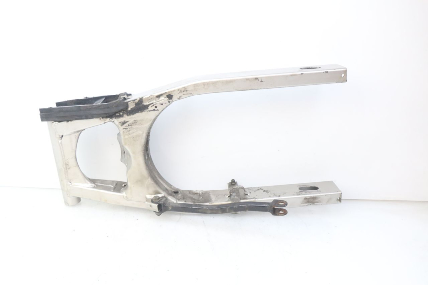 photo de Balança traseira SUZUKI GSF S BANDIT 600 (2000 - 2004) - Outro ângulo de visão