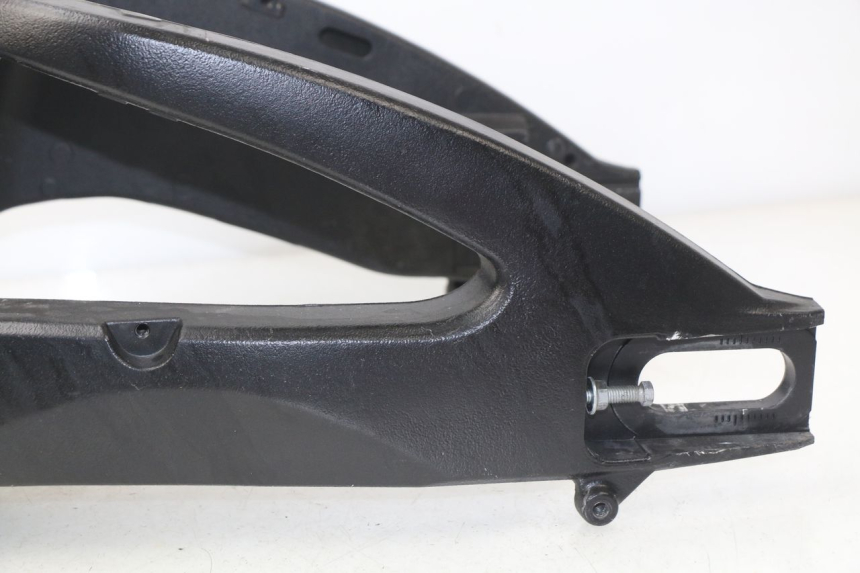 photo de Balança traseira SUZUKI GSX-R GSXR K16 1000 (2012 - 2016) - Vista de perto
