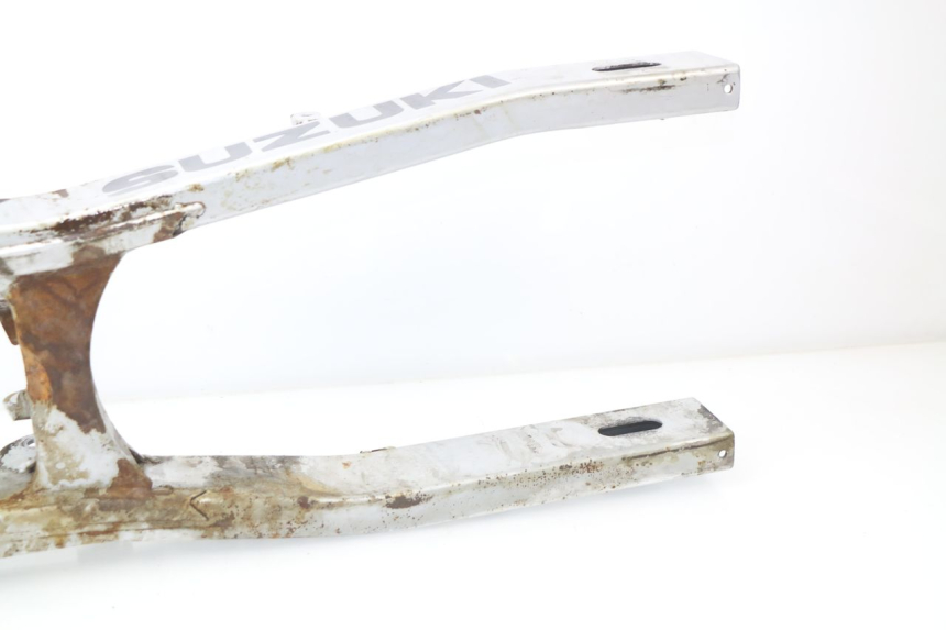 photo de BRAÇO OSCILANTE SUZUKI GSXF GSX F 600 (1988 - 1997) - Detalhe da peça