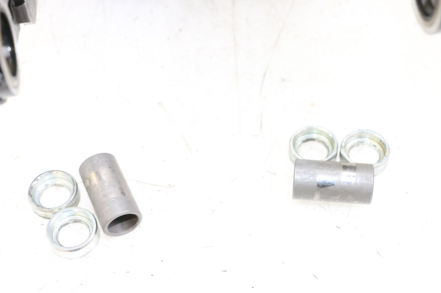 photo de Balança traseira HUSQVARNA SVARTPILEN 401 (2018 - 2023) - Ampliação técnica