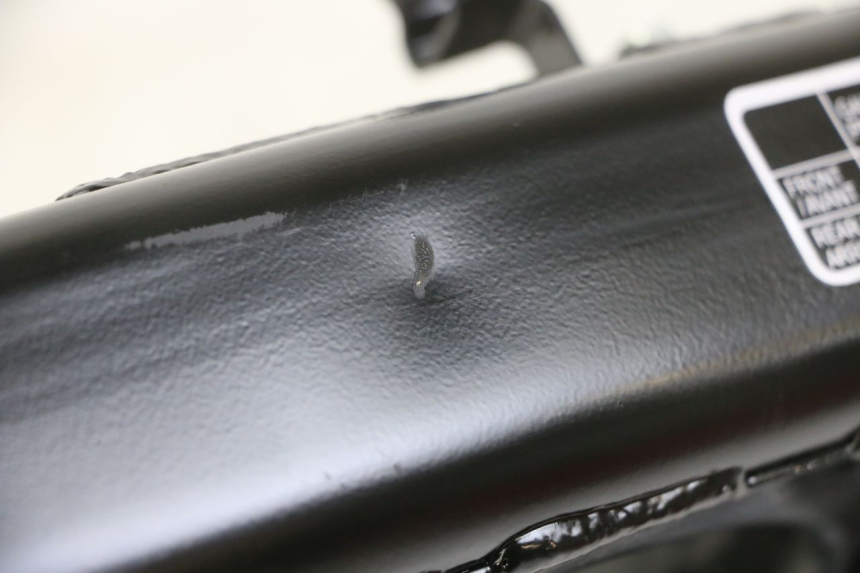 photo de Balança traseira ROYAL ENFIELD HYMALAYAN 410 (2016 - 2023) - Outro ângulo de visão
