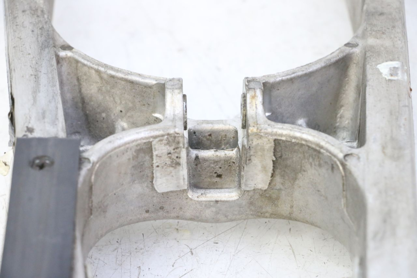 photo de Balança traseira RIEJU MRT 50 (2018 - 2021) - Pontos de fixação