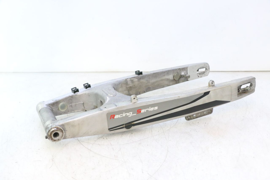 photo de BRAÇO OSCILANTE RIEJU MRT PRO SUPERMOTARD 50 (2007 - 2018) - Pontos de fixação