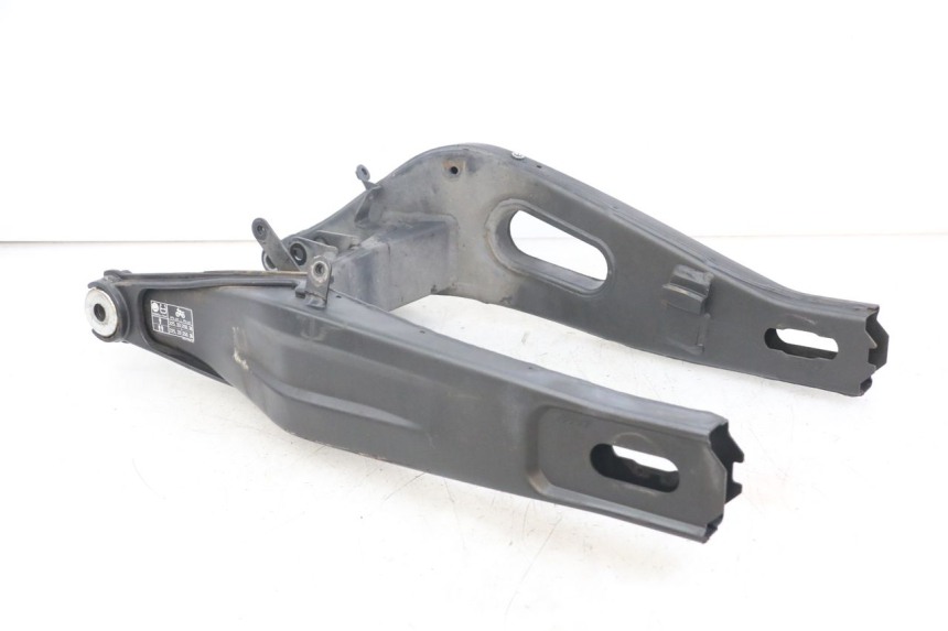 photo de Balança traseira YAMAHA MT-07 MT07 ABS 700 (2014 - 2017) - Estado da superfície