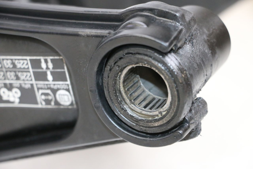 photo de BRAÇO OSCILANTE YAMAHA MT-07 MT07 ABS 700 (2018 - 2020) - Detalhe da peça