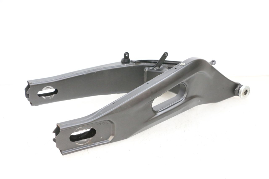 photo de BRAÇO OSCILANTE YAMAHA MT-07 MT07 ABS 700 (2018 - 2020) - Vista de perto