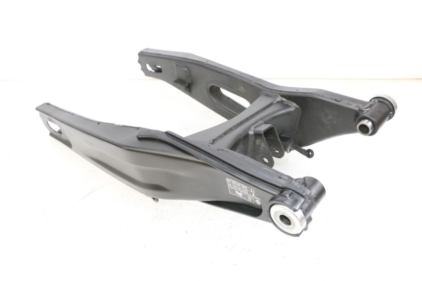 photo de BRAÇO OSCILANTE YAMAHA MT-07 MT07 ABS 700 (2018 - 2020) - Estado da superfície