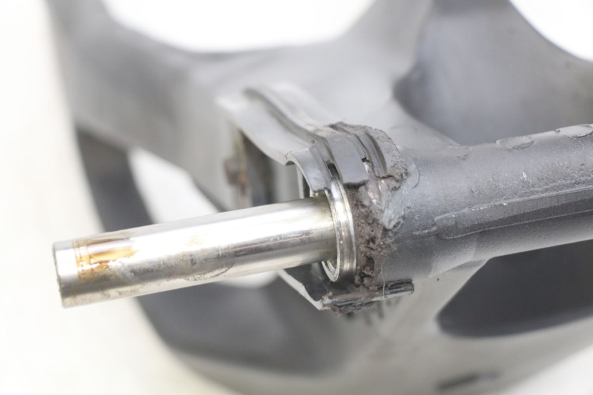 photo de BRAÇO OSCILANTE YAMAHA MT ABS 125 (2014 - 2018) - Ampliação técnica