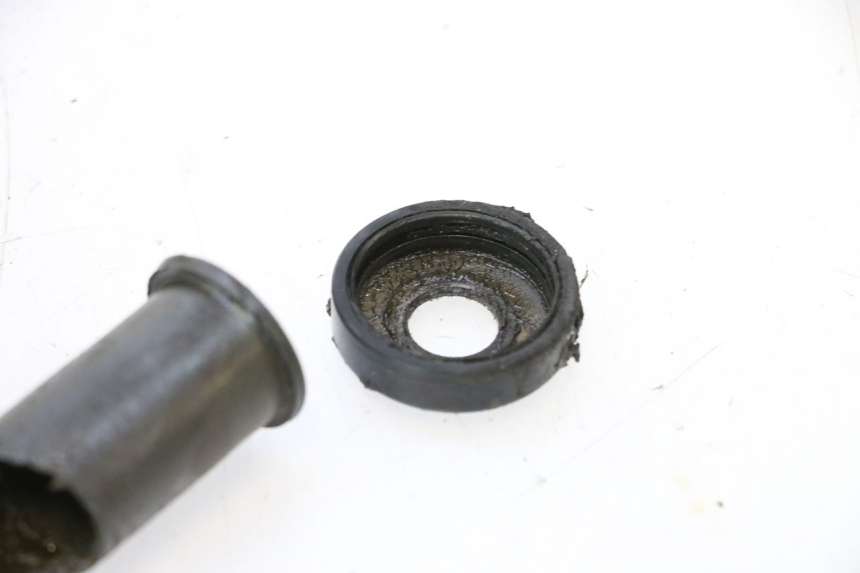 photo de BRAÇO OSCILANTE KYMCO MXU R 250 (2004 - 2010) - Zoom do estado de desgaste