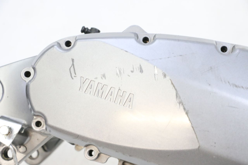 photo de BRAÇO OSCILANTE YAMAHA NEO'S CORE 1 (2022 - 2026) - Detalhes característicos