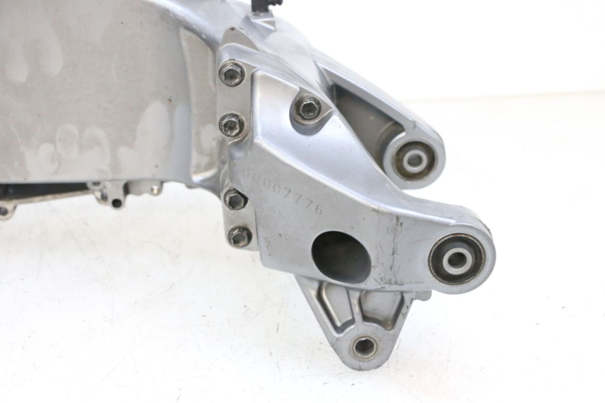 photo de BRAÇO OSCILANTE YAMAHA NEO'S CORE 1 (2022 - 2026) - Vista geral
