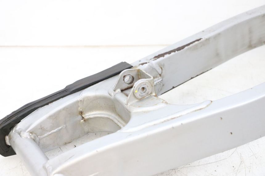 photo de BRAÇO OSCILANTE HONDA NSR R 125 (1994 - 2003) - Vista de perto