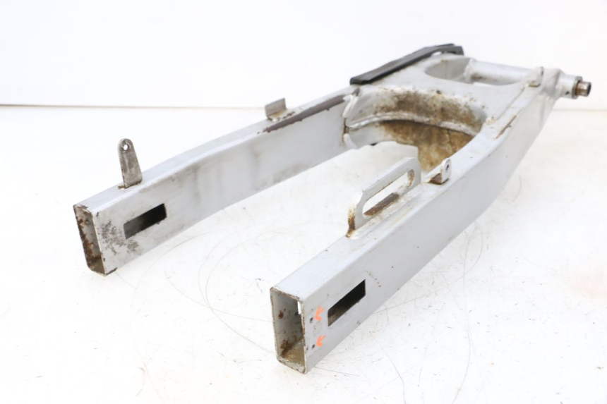 photo de BRAÇO OSCILANTE HONDA NSR R 125 (1994 - 2003) - Estado da superfície