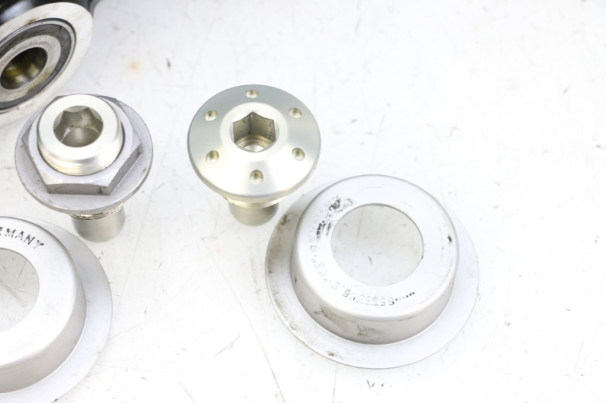 photo de BRAÇO OSCILANTE BMW R GS 1250 (2021 - 2024) - Ampliação dos componentes