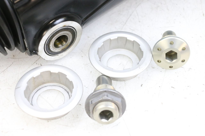 photo de BRAÇO OSCILANTE BMW R GS 1250 (2021 - 2024) - Estrutura - ampliação