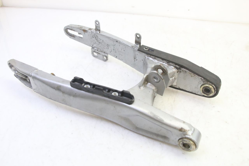 photo de Balança traseira APOLLO RFZ 125 - Vista geral