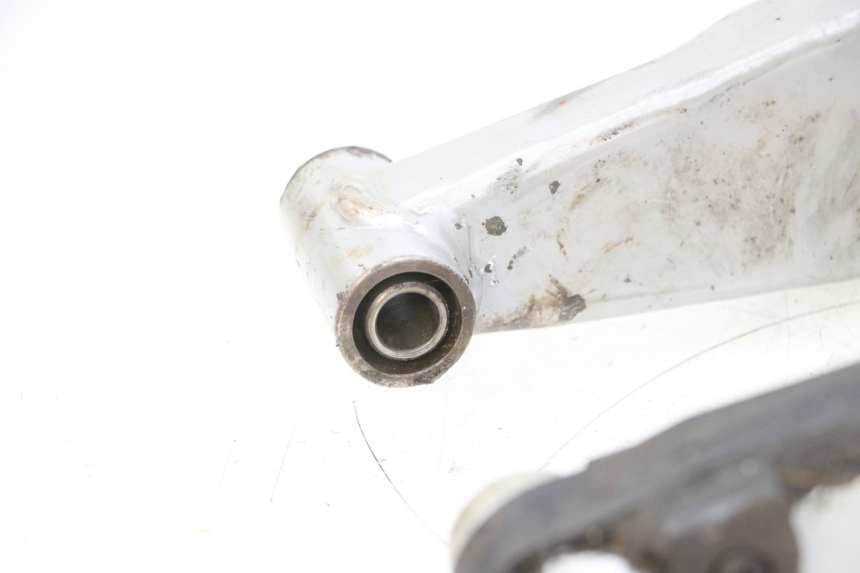 photo de BRAÇO OSCILANTE DERBI SENDA SM DRD 50 (2008 - 2013) - Zoom do estado de desgaste