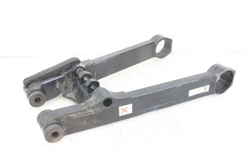 photo de BRAÇO OSCILANTE TRIUMPH SPEED TRIPLE T301 900 (1994 - 1996) - Vista principal