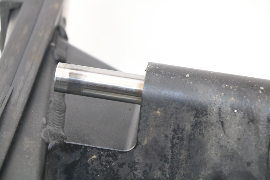 photo de Balança traseira YAMAHA TDM ABS 900 (2002 - 2014) - Zoom do estado de desgaste