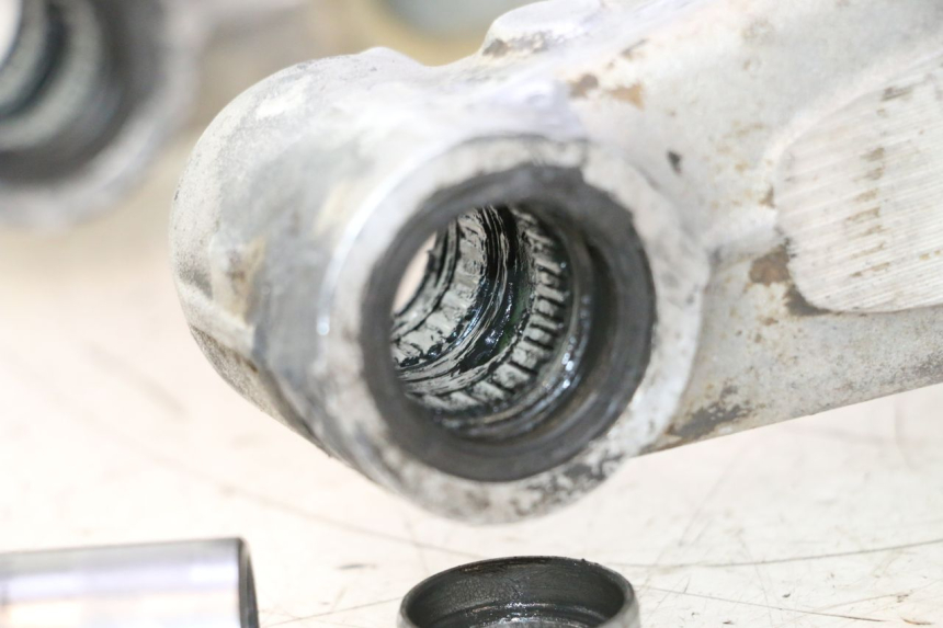 photo de BRAÇO OSCILANTE HUSABERG TE 250 (2011 - 2014) - Inspeção visual