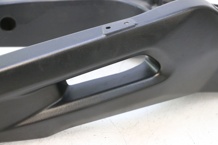 photo de Balança traseira YAMAHA TRACER 7 700 (2020 - 2024) - Vista geral