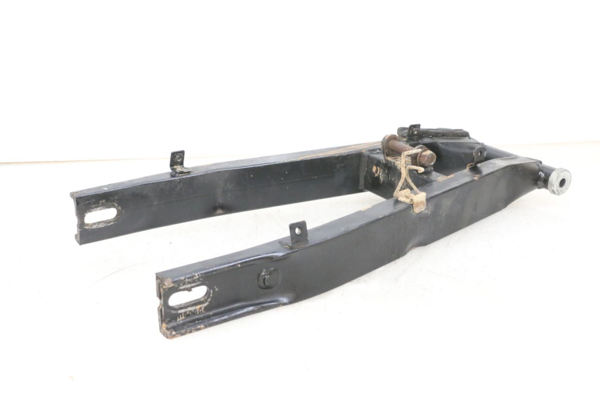 photo de BRAÇO OSCILANTE YAMAHA TZR 50 (2008 - 2016) - Detalhes característicos