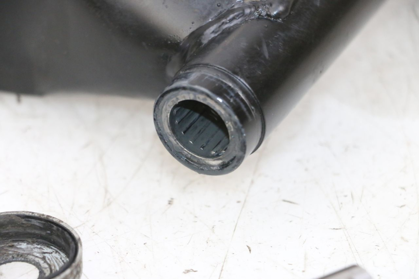 photo de BRAÇO OSCILANTE YAMAHA TZR 50 (2008 - 2016) - Zoom do estado de desgaste