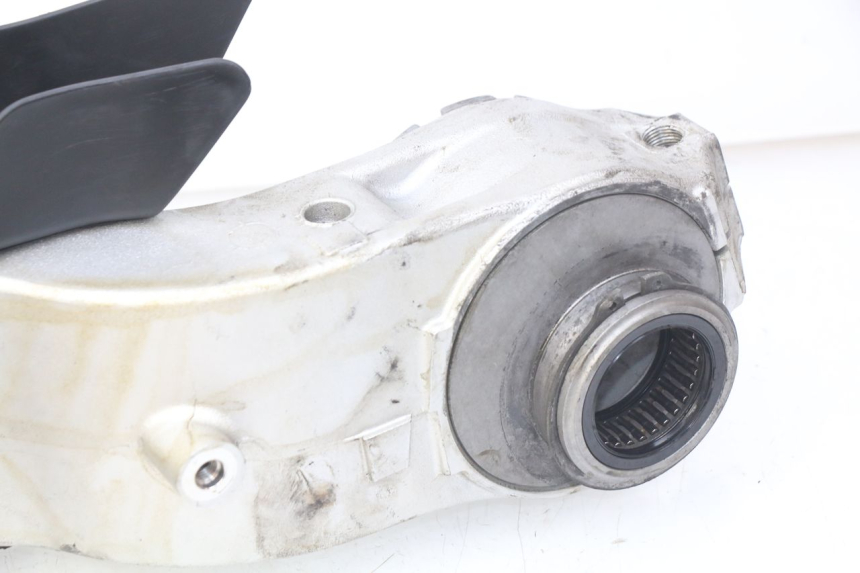 photo de BRAÇO OSCILANTE HONDA VFR FI RC46 800 (1998 - 2001) - Peça verificada